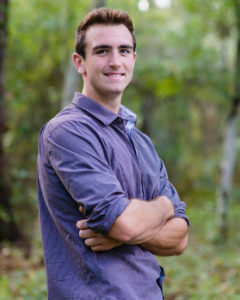 Central Florida Photographer-Senior Portrait in the woods