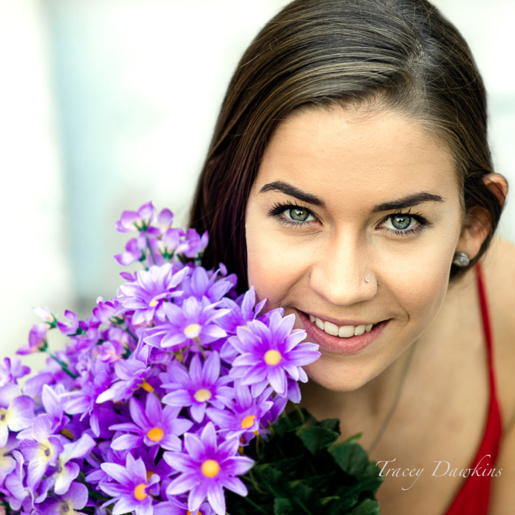 Oviedo Senior Photographer, Flowers, Senior Portrait