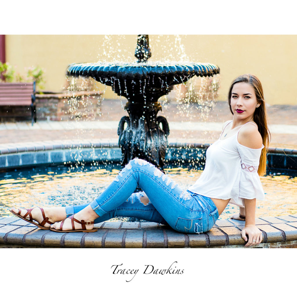 Oviedo Senior Photographer,Fountain, Downtown Sanford