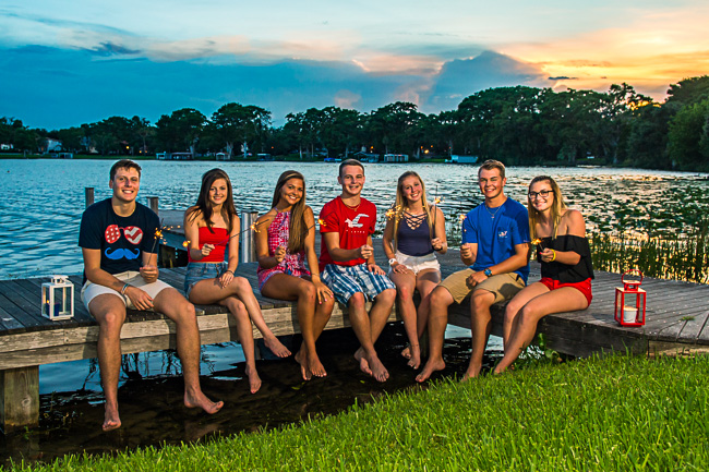 sparkler pictures, senior rep, 4th of July, lake pictures